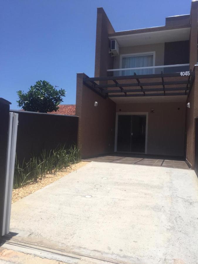 Casa Enseada Proximo Ao Mar E Comercios Com 2 Ar Split São Francisco do Sul Kültér fotó